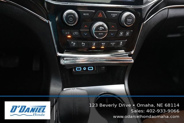 2019 Jeep Grand Cherokee Summit