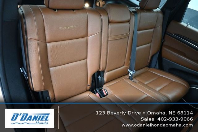 2019 Jeep Grand Cherokee Summit