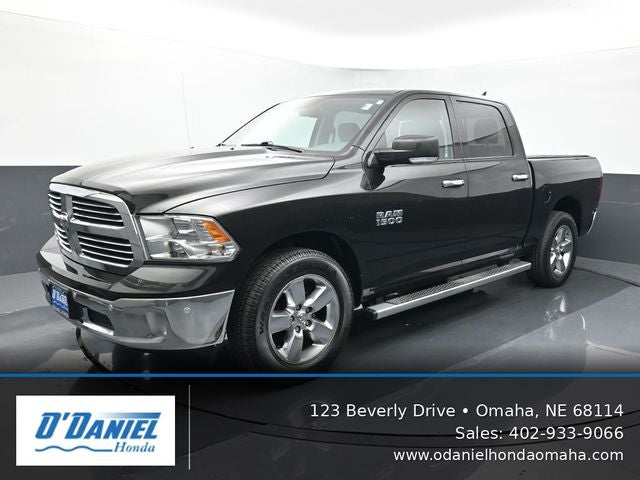 2017 RAM 1500 Big Horn 4x4 Crew Cab 5'7's photo