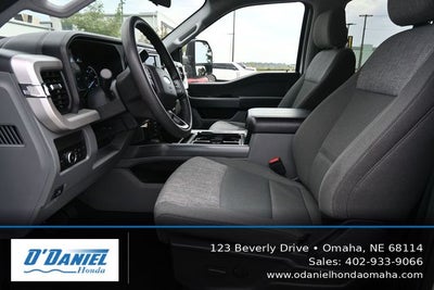 2025 Ford F-350SD XLT DRW