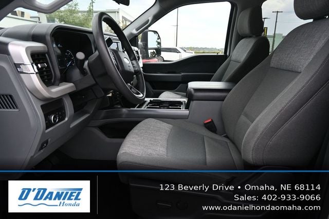 2025 Ford F-350SD XLT DRW