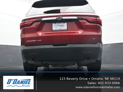 2022 Chevrolet Traverse LT Leather