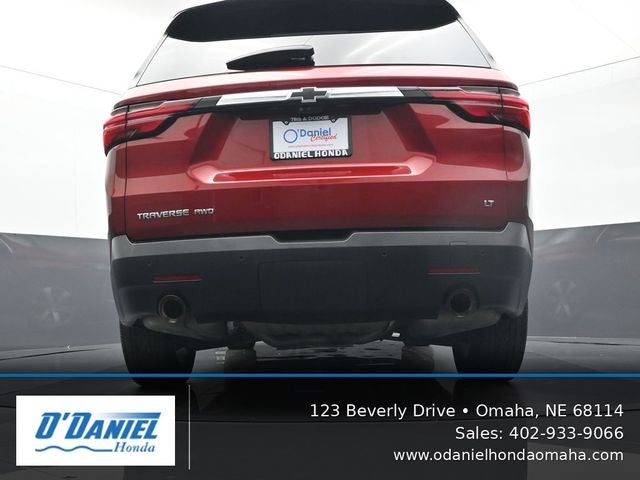 2022 Chevrolet Traverse LT Leather