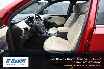 2022 Chevrolet Traverse LT Leather
