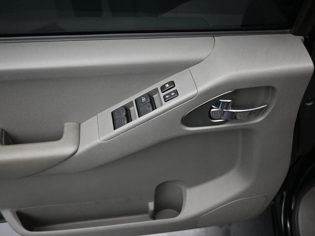 2012 Nissan Frontier SV