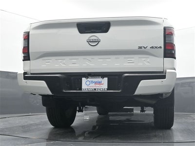 2023 Nissan Frontier SV