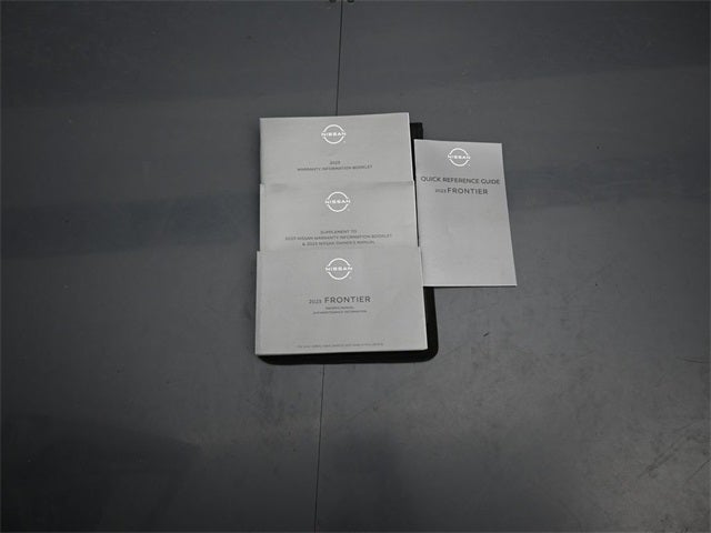 2023 Nissan Frontier SV