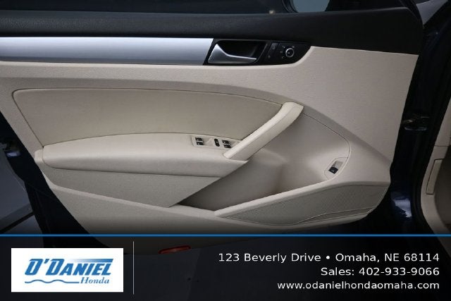 2012 Volkswagen Passat 2.5 SE
