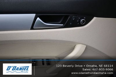 2012 Volkswagen Passat 2.5 SE