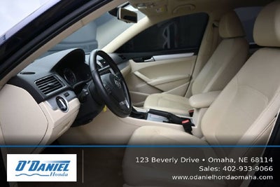 2012 Volkswagen Passat 2.5 SE
