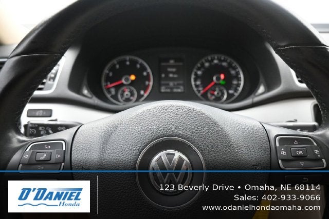 2012 Volkswagen Passat 2.5 SE