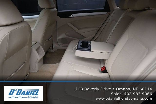 2012 Volkswagen Passat 2.5 SE