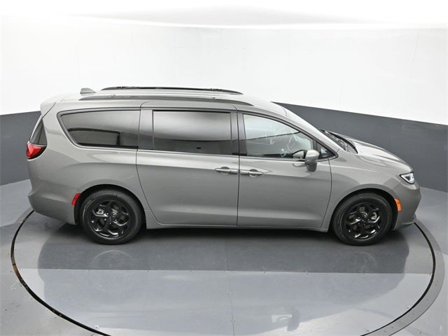 2021 Chrysler Pacifica Hybrid Touring L