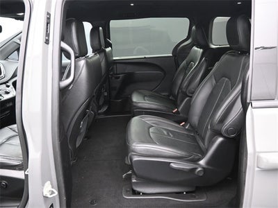 2021 Chrysler Pacifica Hybrid Touring L