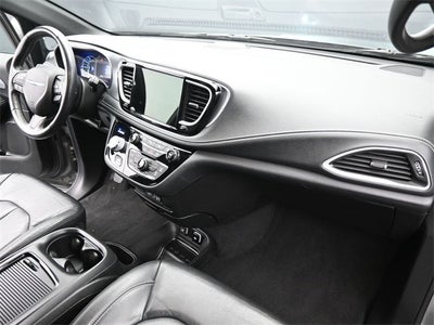 2021 Chrysler Pacifica Hybrid Touring L