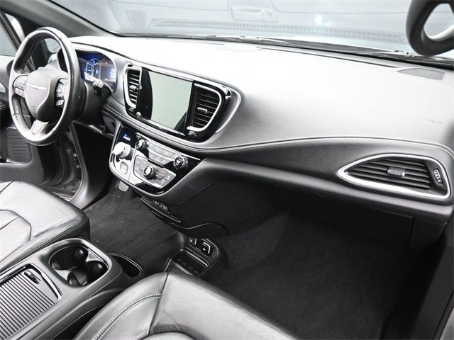 2021 Chrysler Pacifica Hybrid Touring L