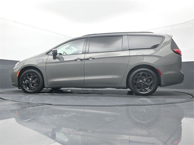 2021 Chrysler Pacifica Hybrid Touring L