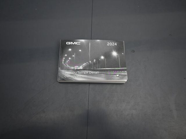 2024 GMC Terrain AT4