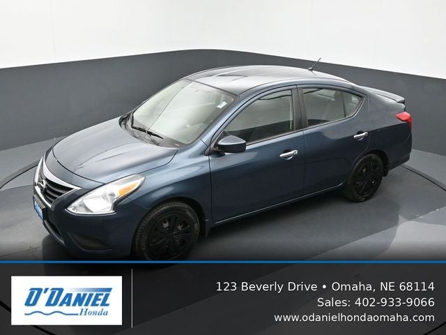 2015 Nissan Versa 1.6 SV