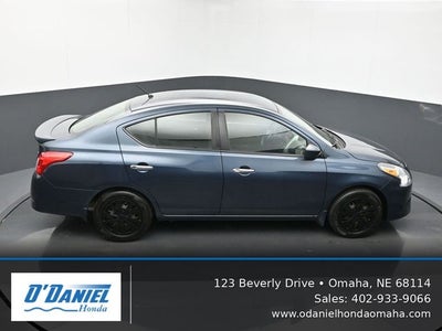 2015 Nissan Versa 1.6 SV