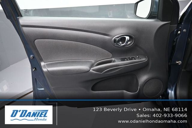 2015 Nissan Versa 1.6 SV