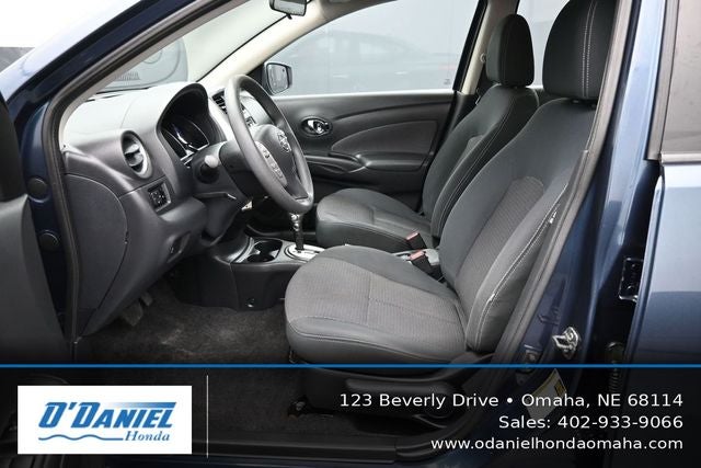 2015 Nissan Versa 1.6 SV
