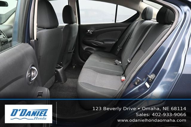 2015 Nissan Versa 1.6 SV