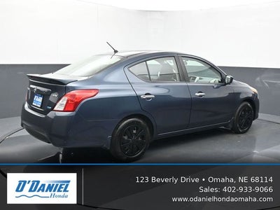 2015 Nissan Versa 1.6 SV