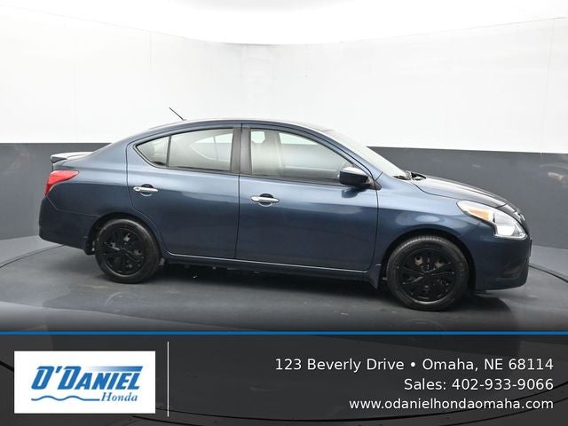 2015 Nissan Versa 1.6 SV
