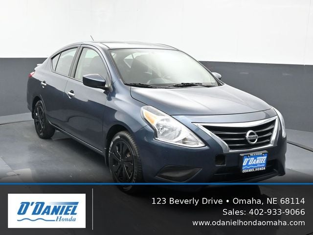 2015 Nissan Versa 1.6 SV
