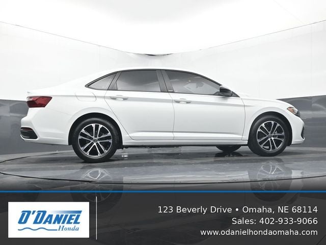 2024 Volkswagen Jetta 1.5T Sport