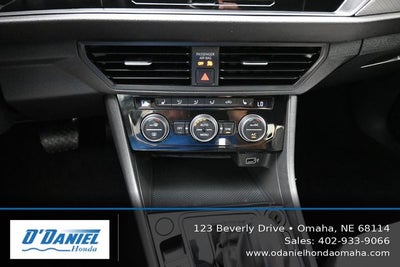 2019 Volkswagen Jetta R-Line
