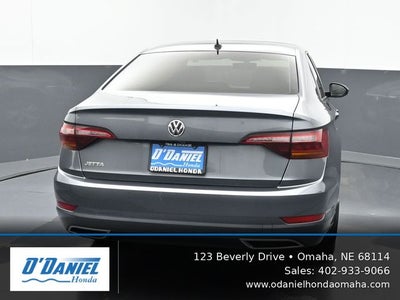 2019 Volkswagen Jetta R-Line