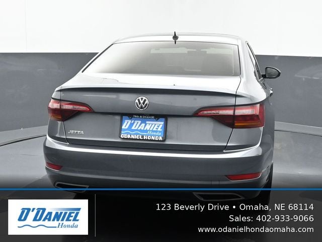 2019 Volkswagen Jetta R-Line