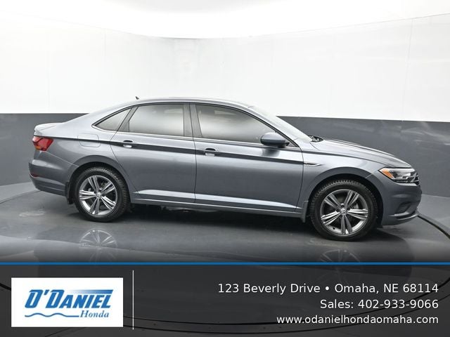 2019 Volkswagen Jetta R-Line