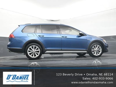 2017 Volkswagen Golf Alltrack TSI SE 4Motion