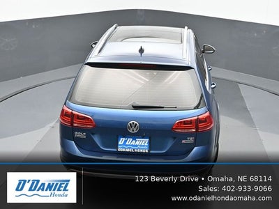 2017 Volkswagen Golf Alltrack TSI SE 4Motion
