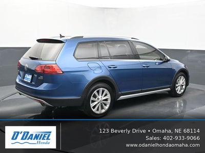 2017 Volkswagen Golf Alltrack TSI SE 4Motion