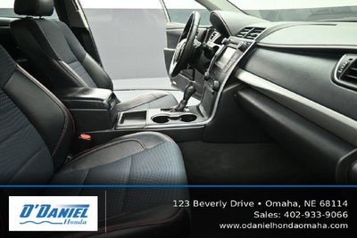 2015 Toyota Camry SE