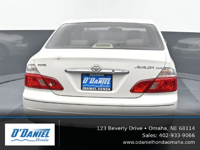 2004 Toyota Avalon XLS