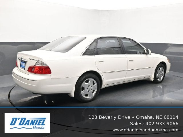2004 Toyota Avalon XLS