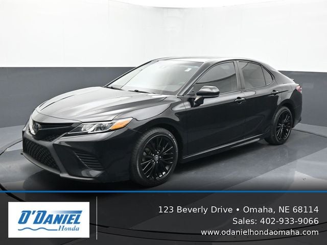 2020 Toyota Camry SE Nightshade