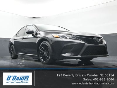 2020 Toyota Camry SE Nightshade