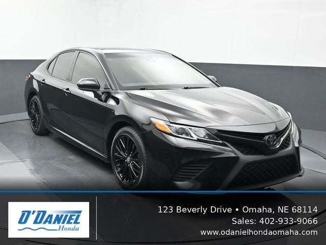2020 Toyota Camry SE Nightshade