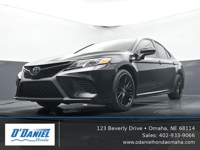 2020 Toyota Camry SE Nightshade