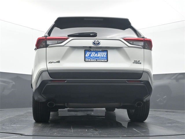 2021 Toyota RAV4 Hybrid XLE Premium