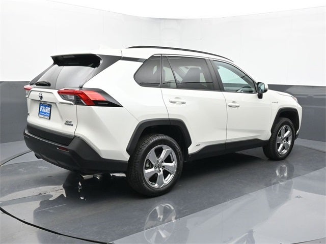 2021 Toyota RAV4 Hybrid XLE Premium