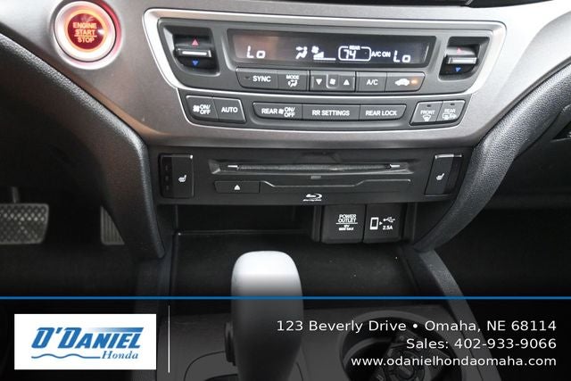 2020 Honda Pilot EX-L w/Navigation and Rear Entertainment System