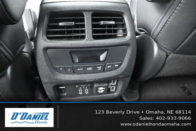 2020 Honda Pilot EX-L w/Navigation and Rear Entertainment System