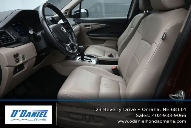 2019 Honda Pilot EX-L w/Navigation and Rear Entertainment System